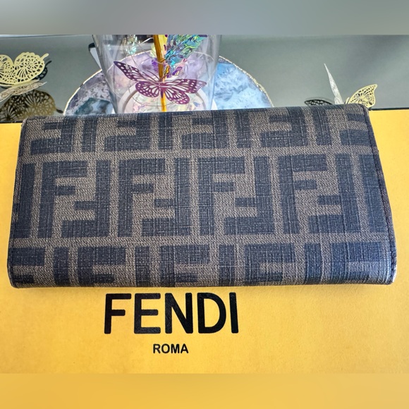 FENDI Zucca Long Wallet - Picture 3 of 11